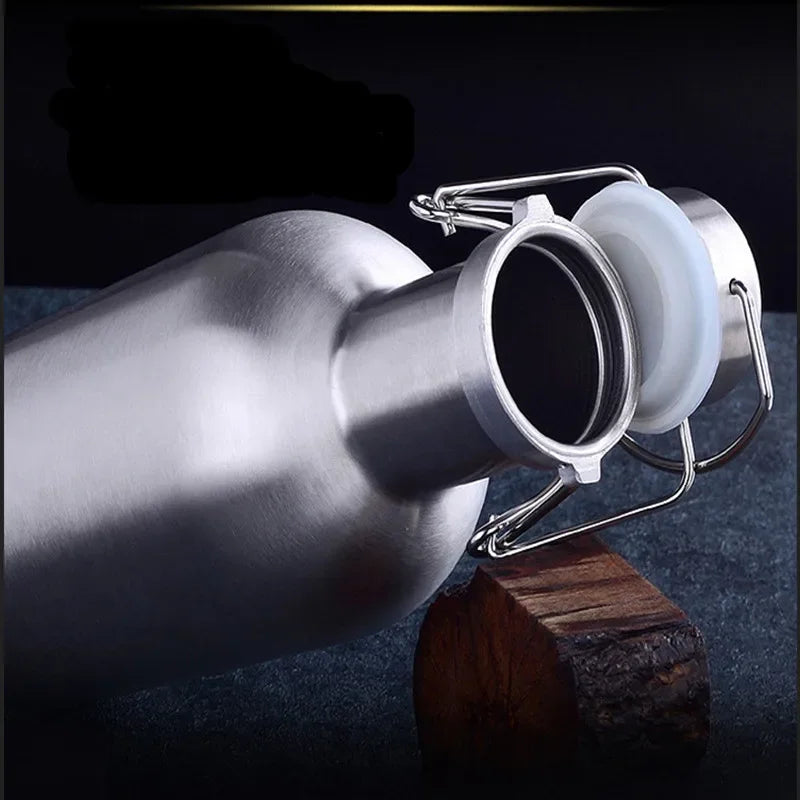 32OZ/64OZ Stainless Steel Homebrew Beer Growler Portable  Barrel Secure Swing Top Lid Craft Bottle